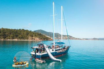 Atlantic Clipper whitsundays sailing adventure australia backpacker airlie beach