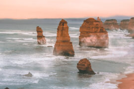 great ocean road day trip melbourne twelve apostles autopia tours rtw backpackers australia