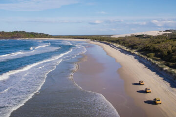 k'gari safari fraser island tour nomads fraser island east coast australia kgari safari