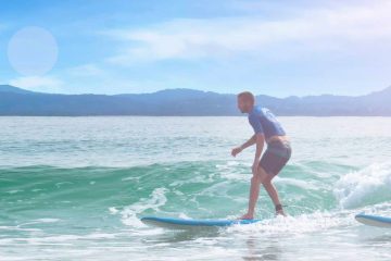 learn to surf in byron bay australia soul surf school backpacker east coast surfing