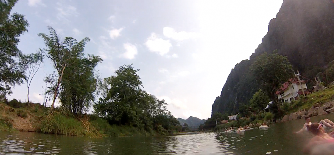 tubing in vang vieng